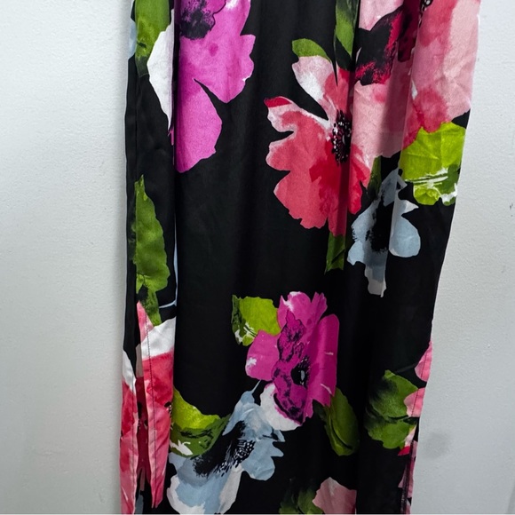 Vince Camuto Floral High Neck Maxi Dress Size 6 - Picture 5 of 11
